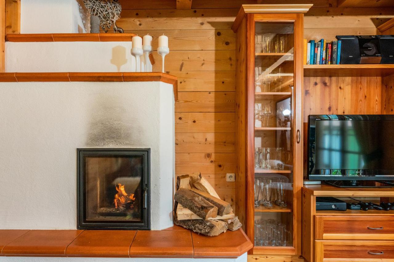 אנברג אים לאמרטל Berg Chalet מראה חיצוני תמונה
