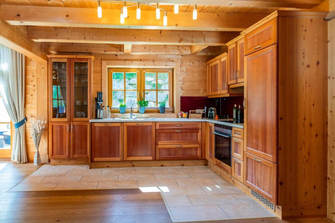 אנברג אים לאמרטל Berg Chalet מראה חיצוני תמונה