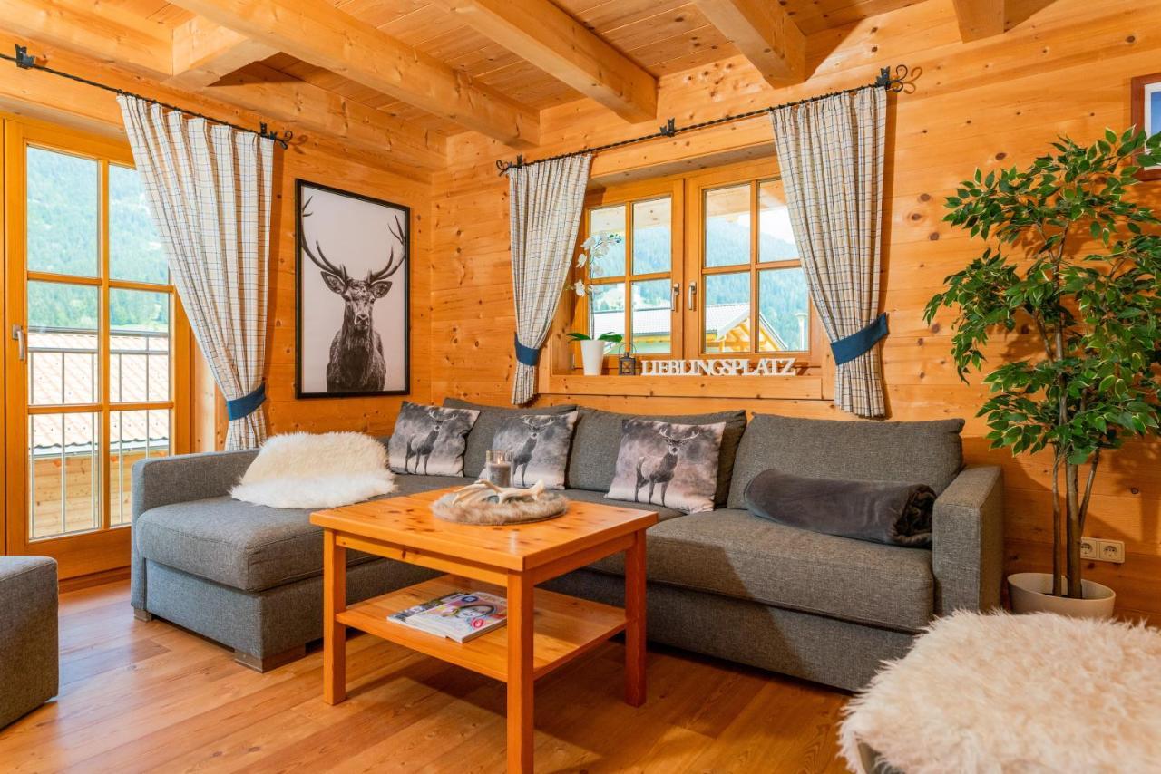 אנברג אים לאמרטל Berg Chalet מראה חיצוני תמונה